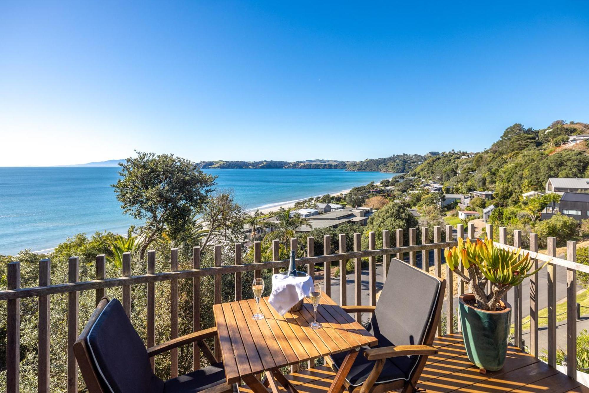 Wavesong - Stay Waiheke Onetangi Dış mekan fotoğraf